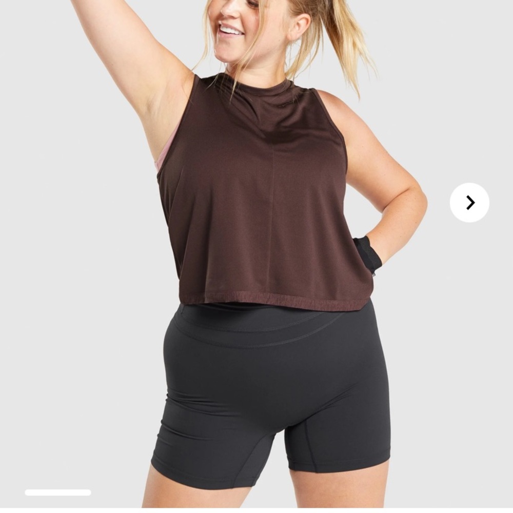 Whitney Simmons swing tank